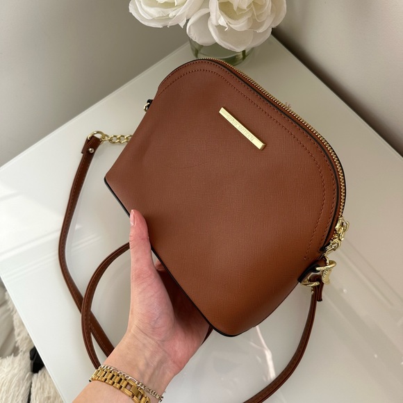 Steve Madden Crossbody Bag - Picture 2 of 5